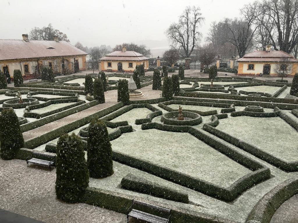 Zamek Jemniste Daire Postupice Dış mekan fotoğraf